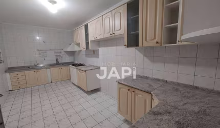 Casa para venda em Jardim Das Tulipas de 285.00m² com 3 Quartos e 4 Garagens