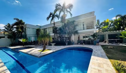 Sobrado para venda em Jardim Dos Flamboyants de 761.00m² com 4 Quartos, 4 Suites e 4 Garagens