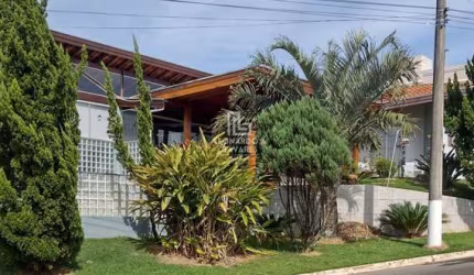 Casa para venda em Águas de Lindóia de 300.00m² com 3 Quartos, 1 Suite e 4 Garagens