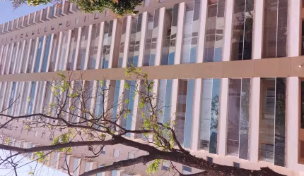 Apartamento para venda em Jardim Botânico de 94.00m² com 3 Quartos, 1 Suite e 2 Garagens