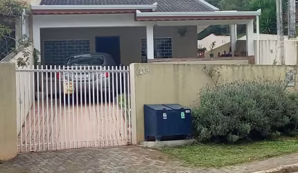 Casa para venda em Contenda de 54.00m² com 3 Quartos