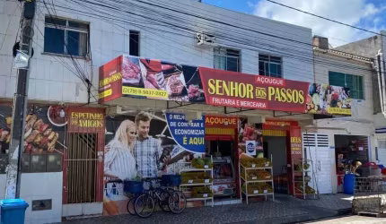Prédio Comercial para venda em Atalaia de 320.00m²