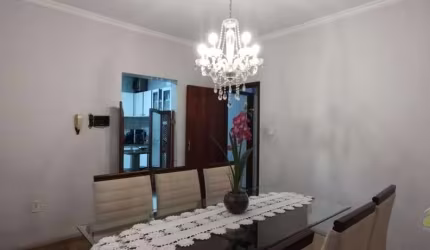 Casa para venda em Jardim Brasil de 330.00m² com 4 Quartos, 1 Suite e 2 Garagens