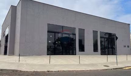 Sala Comercial para alugar em Bosque Dos Cedros de 486.00m² com 8 Garagens