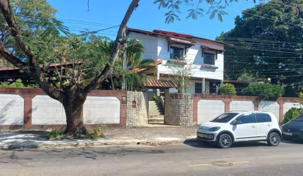 Chácara para venda em Cajueiros (itaipuaçu) de 3030.00m² com 5 Quartos, 3 Suites e 10 Garagens