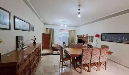 Casa para venda em Nova Ribeirânia de 211.00m² com 3 Quartos, 1 Suite e 3 Garagens