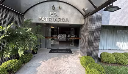 Apartamento para venda em Juvevê de 221.00m² com 4 Quartos, 2 Suites e 4 Garagens