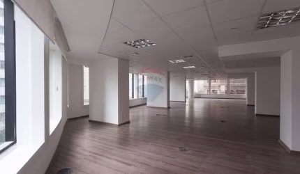 Sala Comercial para alugar em Centro de 294.00m²