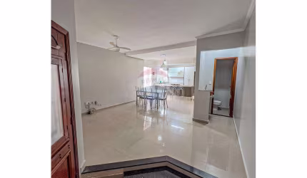 Casa para venda em Parque Aeroporto de 182.58m² com 3 Quartos, 3 Suites e 3 Garagens