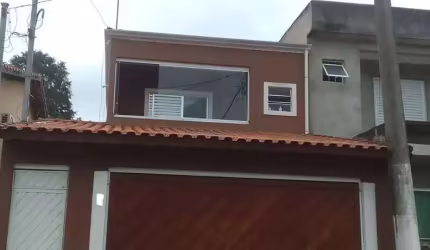 Sobrado para venda em Parque Continental de 125.00m² com 3 Quartos, 2 Suites e 2 Garagens