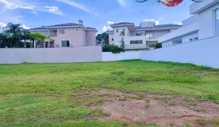 Terreno para venda em Condomínio Reserva Da Serra de 746.00m²