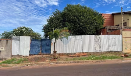 Terreno para venda em Jardim Itaú de 580.00m² com 5 Garagens