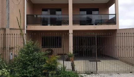 Sobrado para venda em Cidade Industrial de 210.00m² com 3 Quartos, 1 Suite e 2 Garagens