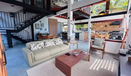 Casa para venda em Praia Do Lázaro de 225.00m² com 4 Quartos, 4 Suites e 4 Garagens