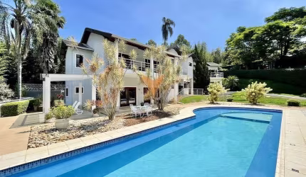Casa para venda em Parque Dom Henrique de 618.07m² com 5 Quartos, 5 Suites e 7 Garagens