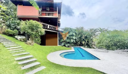 Casa para venda em Recanto Impla de 282.62m² com 3 Quartos, 1 Suite e 4 Garagens
