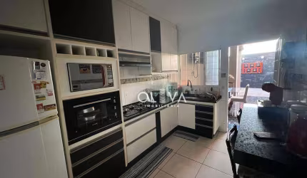 Casa de Condomínio para venda em Residencial Morada Do Sol de 160.00m² com 2 Quartos, 1 Suite e 3 Garagens