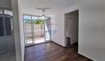 Apartamento para alugar em Jardim Maria Rosa de 62.00m² com 2 Quartos, 1 Suite e 1 Garagem