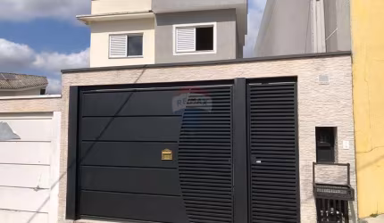 Casa para venda em Jordanópolis de 85.00m² com 2 Quartos, 2 Suites e 2 Garagens