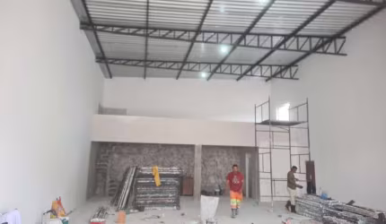 Galpão / Depósito / Armazém para alugar em Vila Barros de 180.00m² com 1 Quarto e 3 Garagens