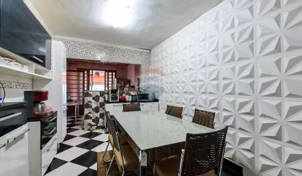 Casa para venda em Parque Tiradentes de 91.00m² com 3 Quartos e 1 Suite