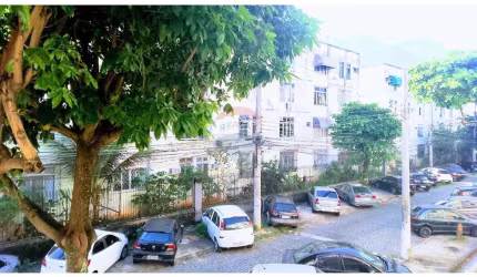 Apartamento para venda em Freguesia (jacarepaguá) de 57.00m² com 3 Quartos