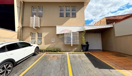 Prédio Comercial para venda em Vila Seixas de 231.85m² com 9 Garagens
