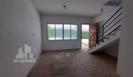 Casa para venda em Jardim Rancho Alegre de 90.00m² com 3 Quartos, 1 Suite e 2 Garagens