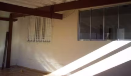Casa para venda em Jardim Guaraú de 76.00m² com 2 Quartos e 2 Garagens