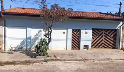 Casa para venda em Loteamento Santa Rosa de 152.00m² com 3 Quartos, 1 Suite e 3 Garagens