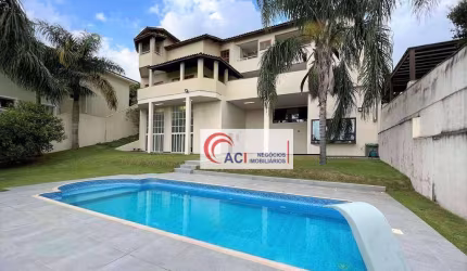 Casa de Condomínio para venda em Jardim Passárgada I de 697.00m² com 4 Quartos, 3 Suites e 8 Garagens
