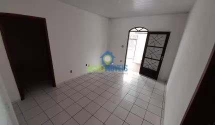 Casa para alugar em São Joaquim de 103.40m² com 2 Quartos, 1 Suite e 1 Garagem