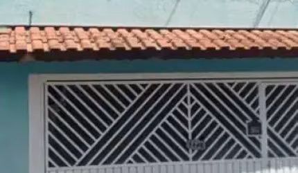 Sobrado para venda em Jardim Irene de 250.00m² com 4 Quartos e 2 Garagens