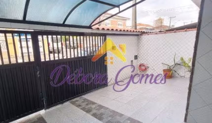Casa para venda e aluguel em Vila Valença de 200.00m² com 3 Quartos e 2 Suites