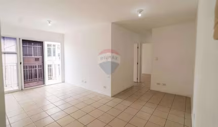 Apartamento para venda em Centro de 60.00m² com 2 Quartos e 1 Garagem