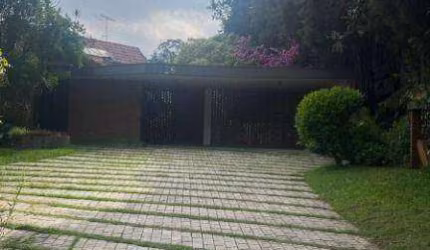 Casa de Condomínio para venda em Residencial Das Estrelas de 560.00m² com 4 Quartos, 2 Suites e 7 Garagens