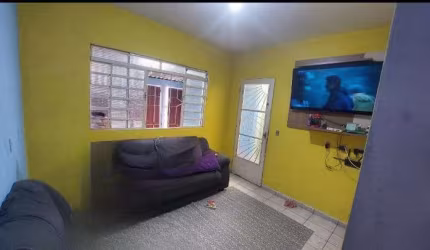 Casa para venda em Vila São João de 125.00m² com 2 Quartos, 1 Suite e 1 Garagem