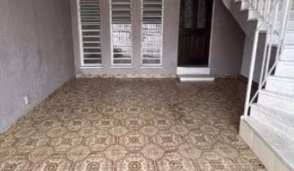 Casa para venda em Centro de 171.00m² com 4 Quartos e 2 Garagens