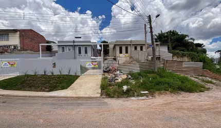 Casa para venda em Roça Grande de 58.00m² com 3 Quartos, 1 Suite e 2 Garagens