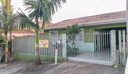 Casa para venda em Santa Terezinha de 200.00m² com 3 Quartos e 1 Garagem