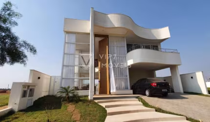 Casa para venda em Alphaville Nova Esplanada de 297.00m² com 4 Quartos, 3 Suites e 4 Garagens