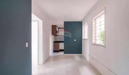 Apartamento para alugar em Iguaçu de 43.00m² com 2 Quartos e 1 Garagem