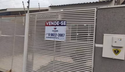 Casa para venda em Jardim Ouro Verde Ii de 95.00m² com 2 Quartos, 1 Suite e 2 Garagens