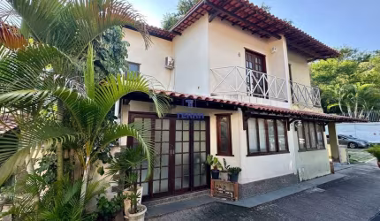 Casa para venda em Maria Paula de 85.00m² com 2 Quartos e 2 Garagens