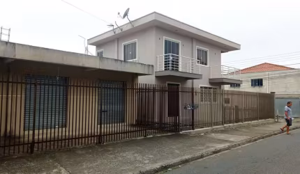 Sobrado para venda em Cidade Industrial de 290.00m² com 3 Quartos, 1 Suite e 3 Garagens