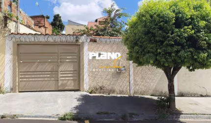 Casa para alugar em São Joaquim de 120.00m² com 2 Quartos e 2 Garagens