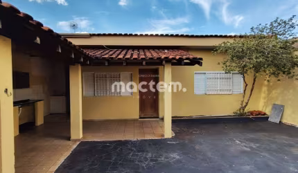Casa para venda em Jardim José Sampaio Júnior de 185.00m² com 3 Quartos, 2 Suites e 6 Garagens
