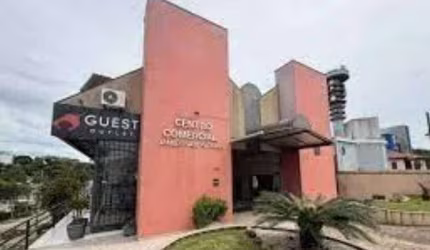 Sala Comercial para venda em Mercês de 34.00m²