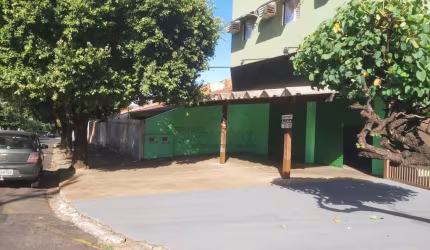 Sala Comercial para alugar em Parque Estoril de 100.00m²