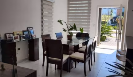 Casa para venda em Cidade Parquelandia de 180.00m² com 3 Quartos, 3 Suites e 4 Garagens
